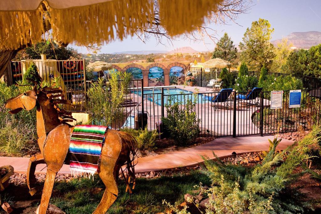 A Sunset Chateau Sedona Exterior foto